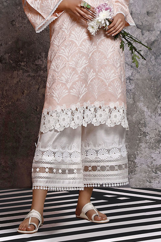 Picture of Zoey Azaar