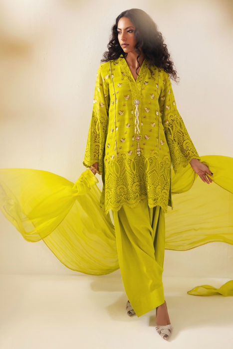 Hala (Shirt, Pants and Dupatta)