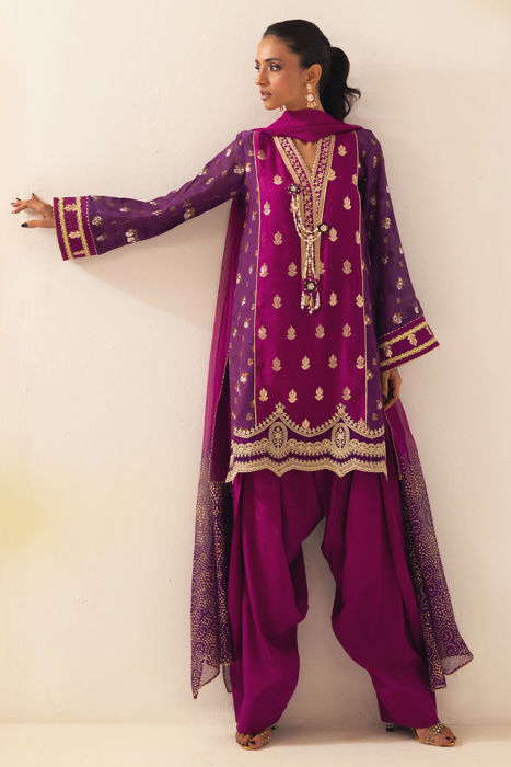 Haneza (Shirt, Pants and Dupatta)