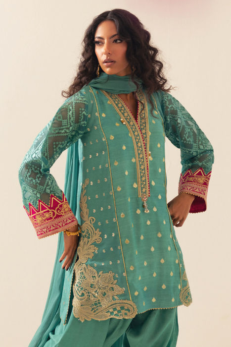Musaba (Shirt, Pants and Dupatta)