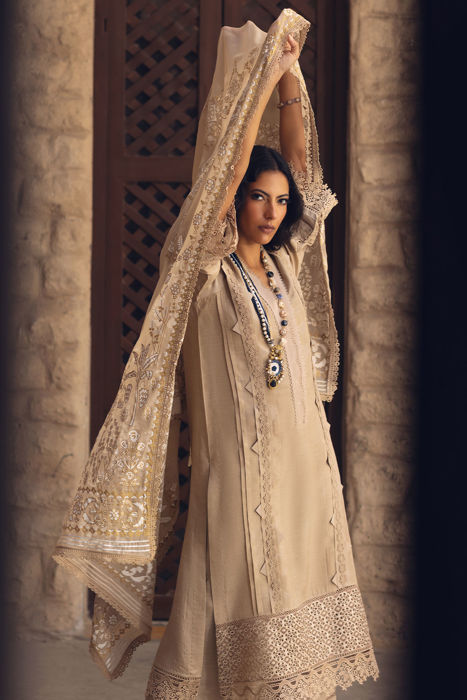 Uswa (Shirt, Pants And Dupatta)