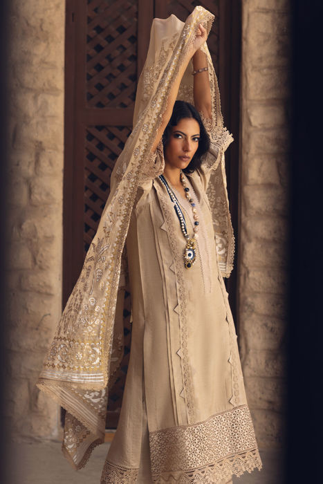 Uswa (Shirt, Pants And Dupatta)